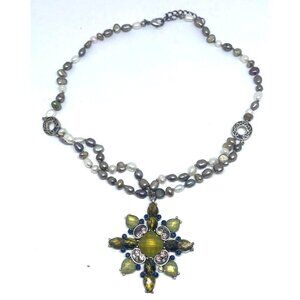 Real Pearl Flower Pendant Necklace Multicolor Lobster Closure 15.5 to 17 Inch